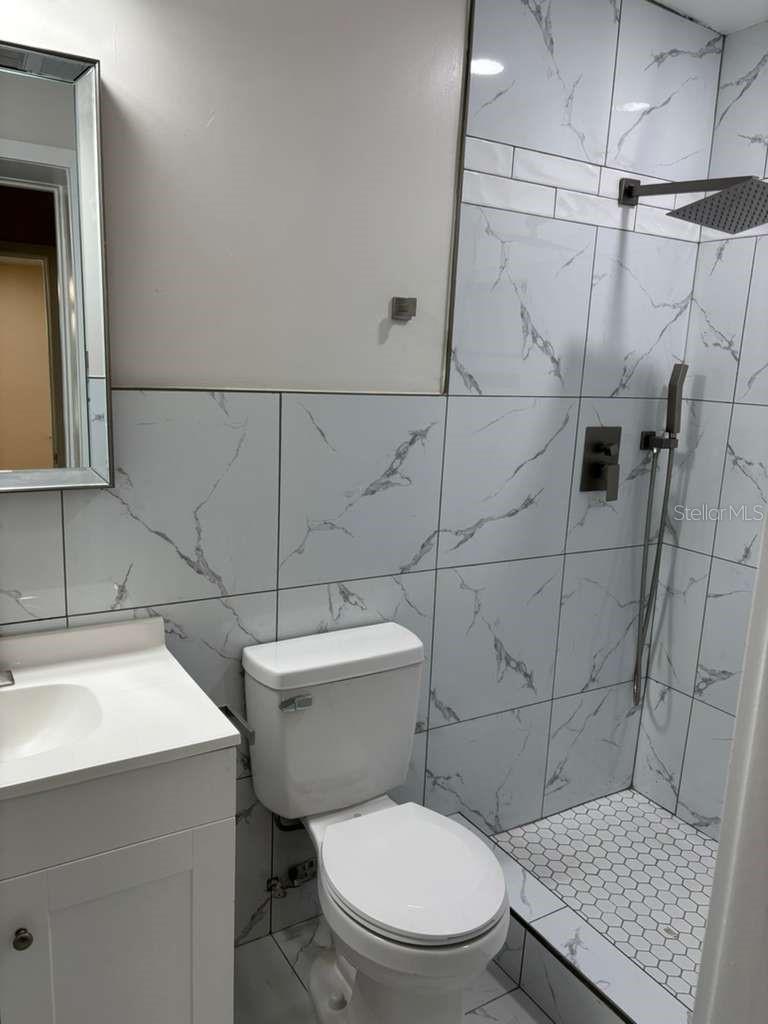 1070 N LIBBY CT, DAYTONA BEACH, FL, 32117