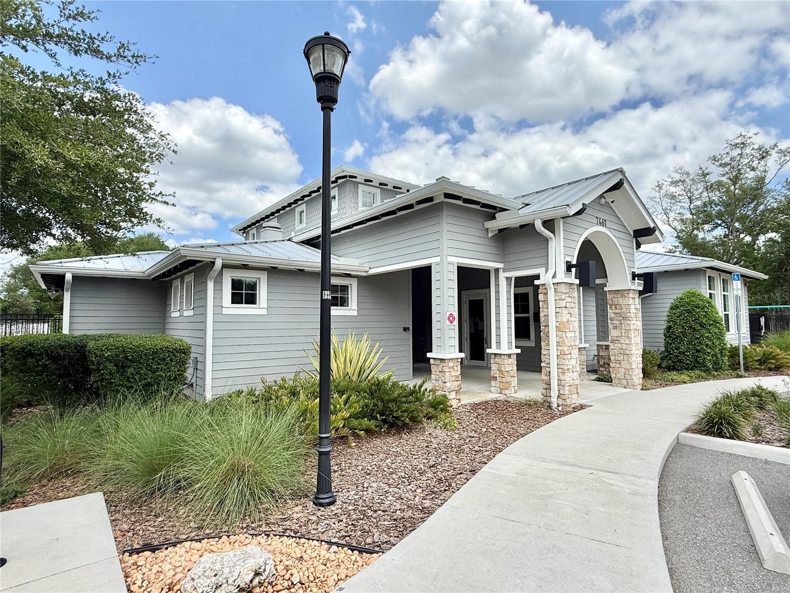 6956 TOWNE LAKE ROAD, RIVERVIEW, FL, 33578