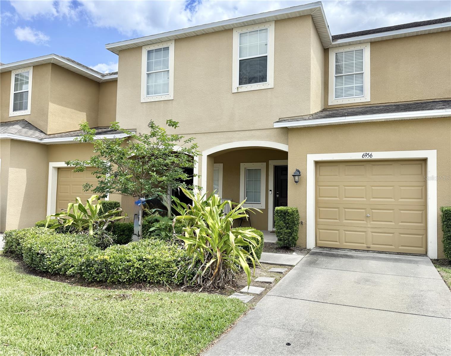 6956 TOWNE LAKE ROAD, RIVERVIEW, FL, 33578