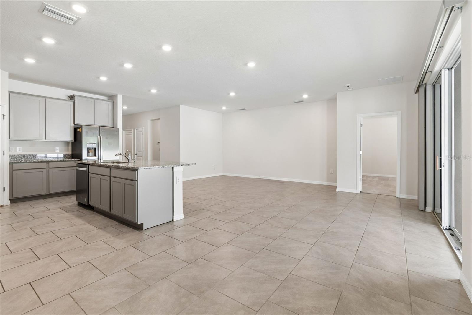 35977 MORSE WILLOW CT, ZEPHYRHILLS, FL, 33541