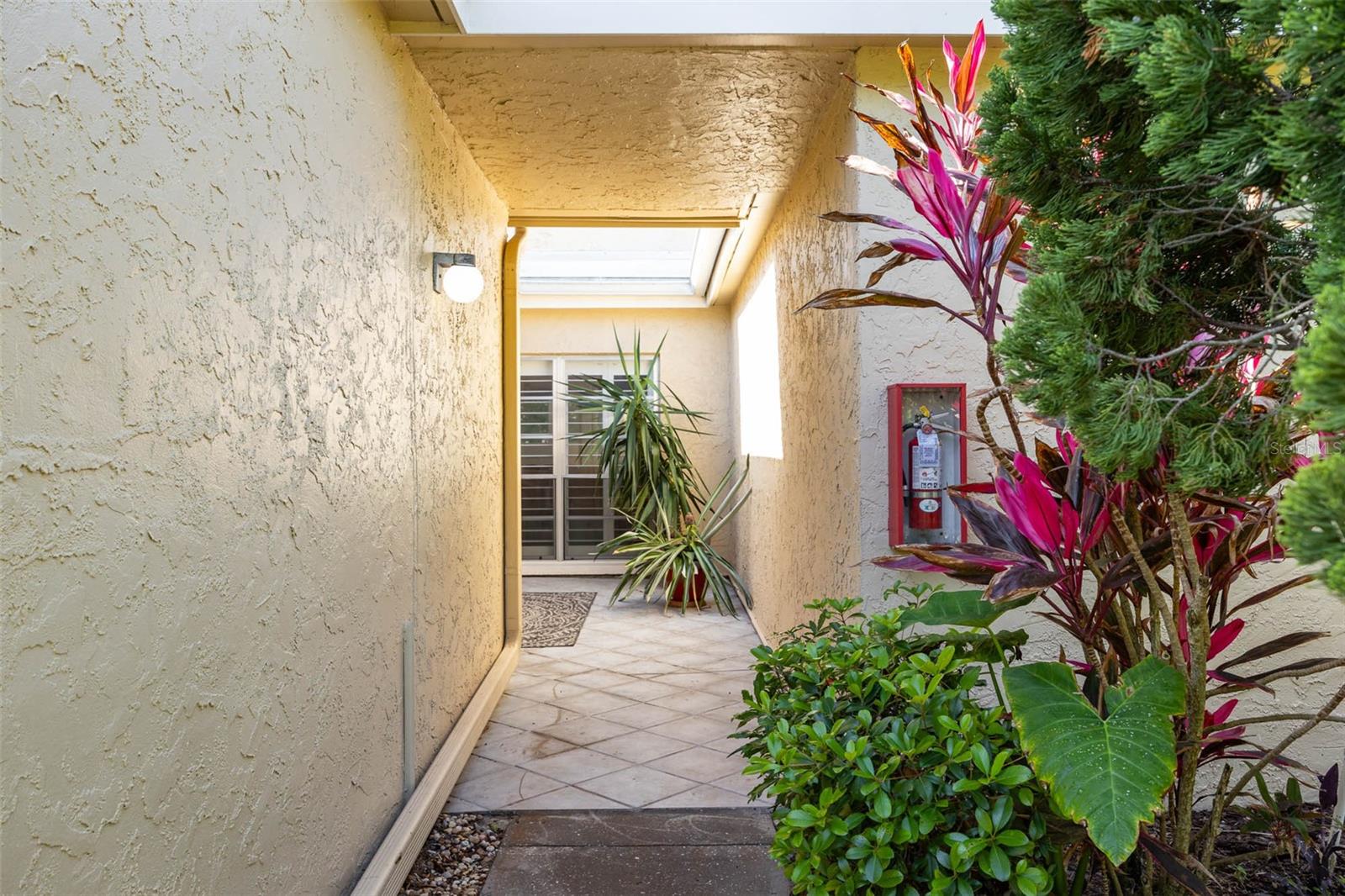 1597 AMBERLEA DR S #1597, DUNEDIN, FL, 34698