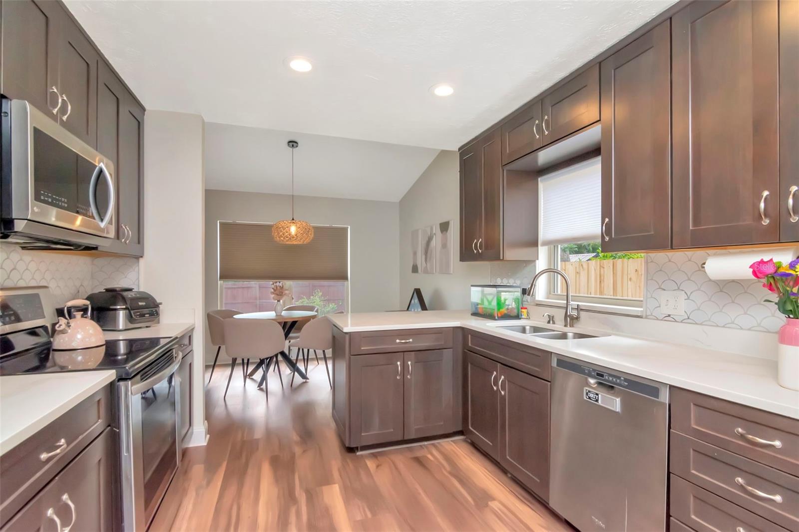 6806 S GABRIELLE ST, TAMPA, FL, 33611