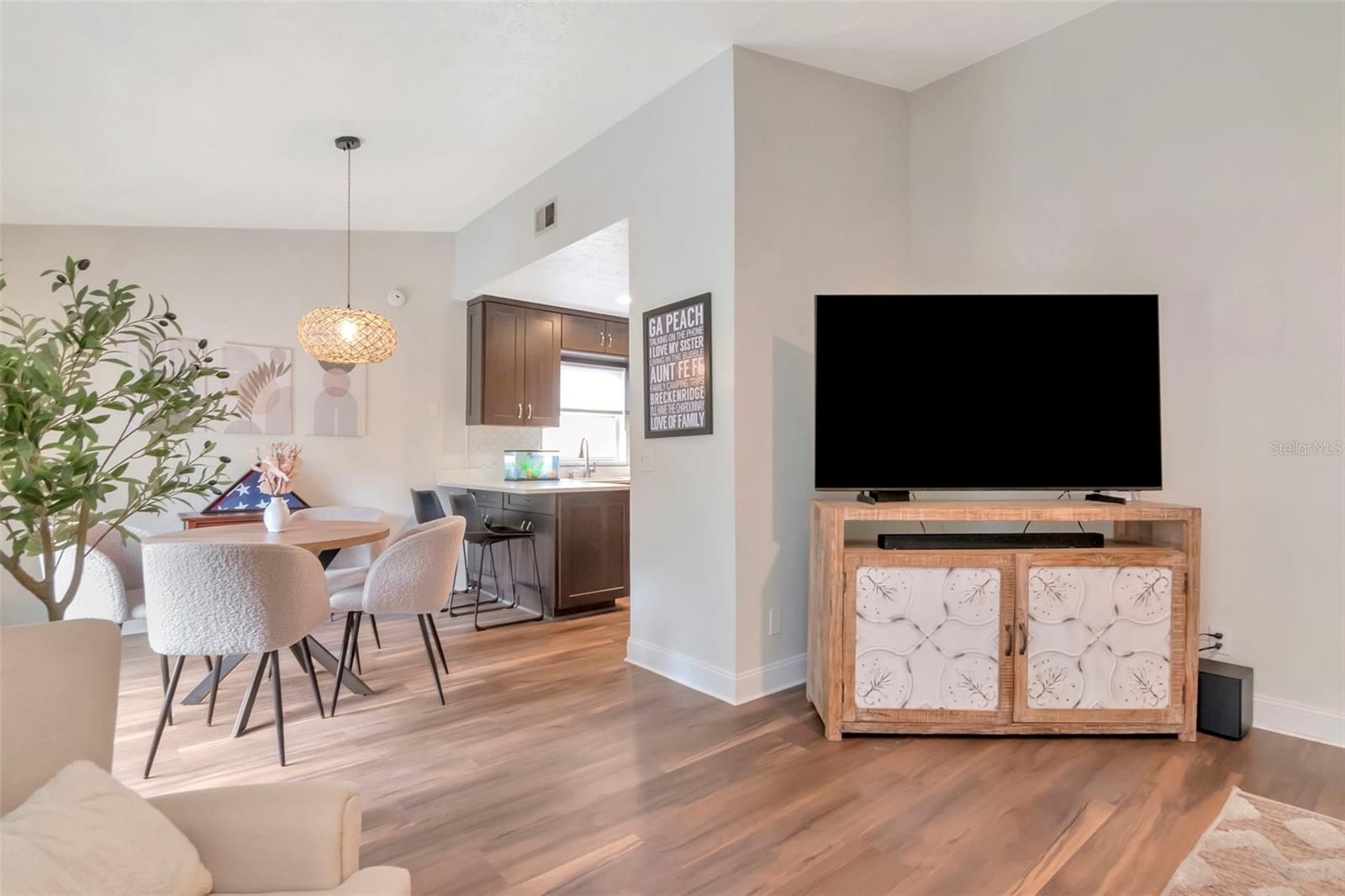 6806 S GABRIELLE ST, TAMPA, FL, 33611