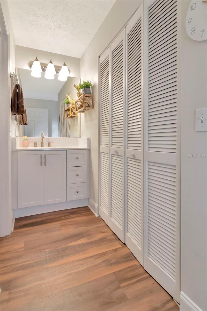 6806 S GABRIELLE ST, TAMPA, FL, 33611