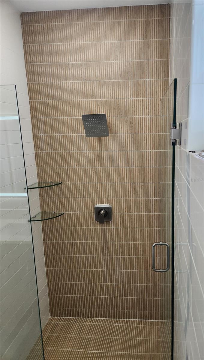 10909 N 28TH ST, TAMPA, FL, 33612