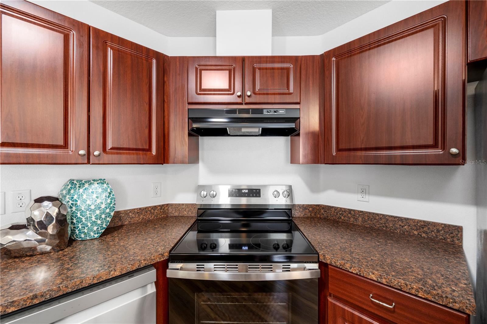 15404 BAMA BREEZE PL, WIMAUMA, FL, 33598