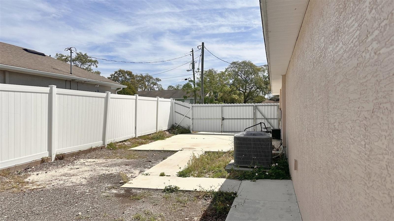 101 PARKTON AVE, SPRING HILL, FL, 34606