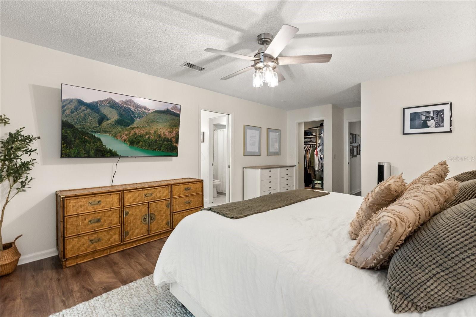 420 W WEKIVA TRL, LONGWOOD, FL, 32779