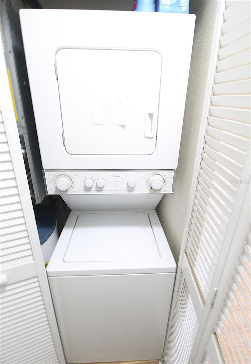 1959 TOUCAN WAY #207, SARASOTA, FL, 34232