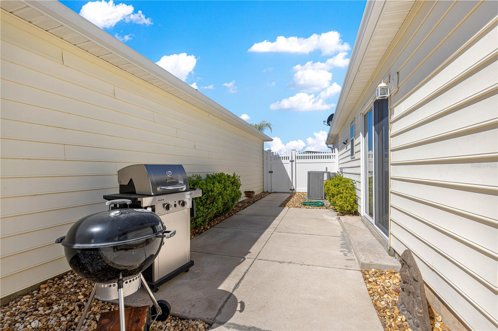 1480 AZTECA LOOP, THE VILLAGES, FL, 32162