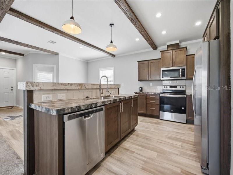 25294 CANTERBURY DR, LAKE WALES, FL, 33898