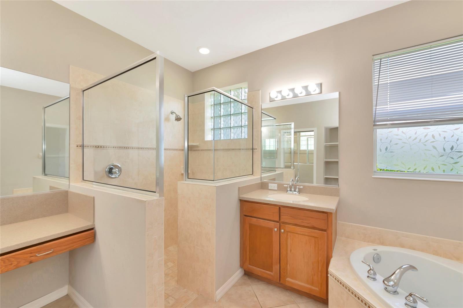 12079 ASTER AVE, BRADENTON, FL, 34212