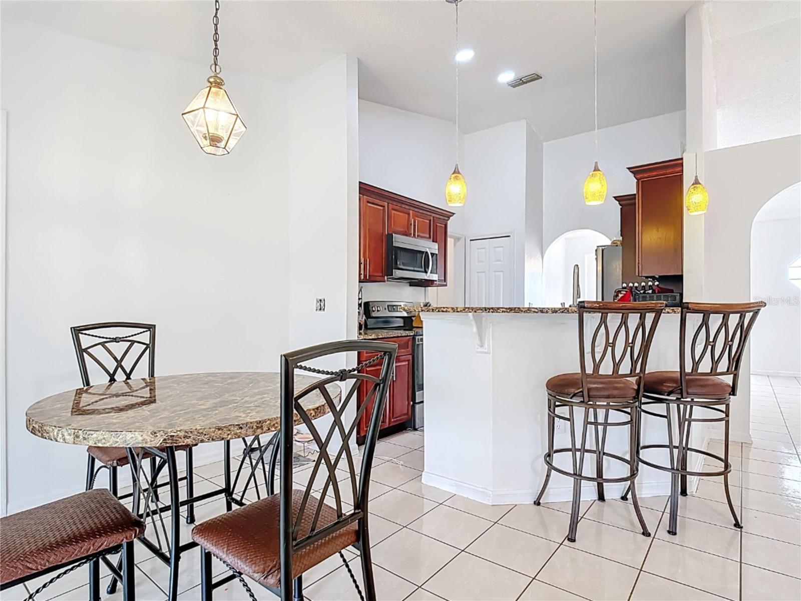 972 CAMBRIDGE CT, KISSIMMEE, FL, 34758