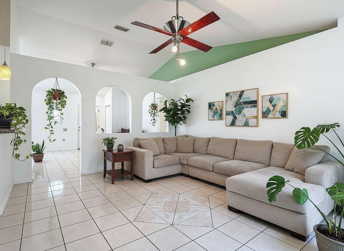 972 CAMBRIDGE CT, KISSIMMEE, FL, 34758