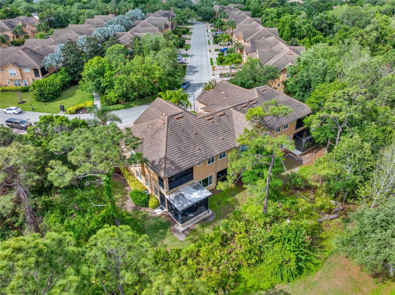 8204 VILLA GRANDE CT, SARASOTA, FL, 34243