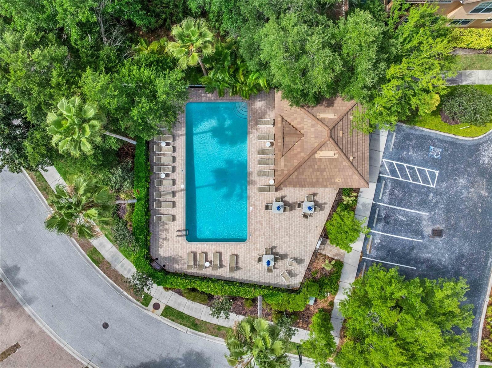 8204 VILLA GRANDE CT, SARASOTA, FL, 34243