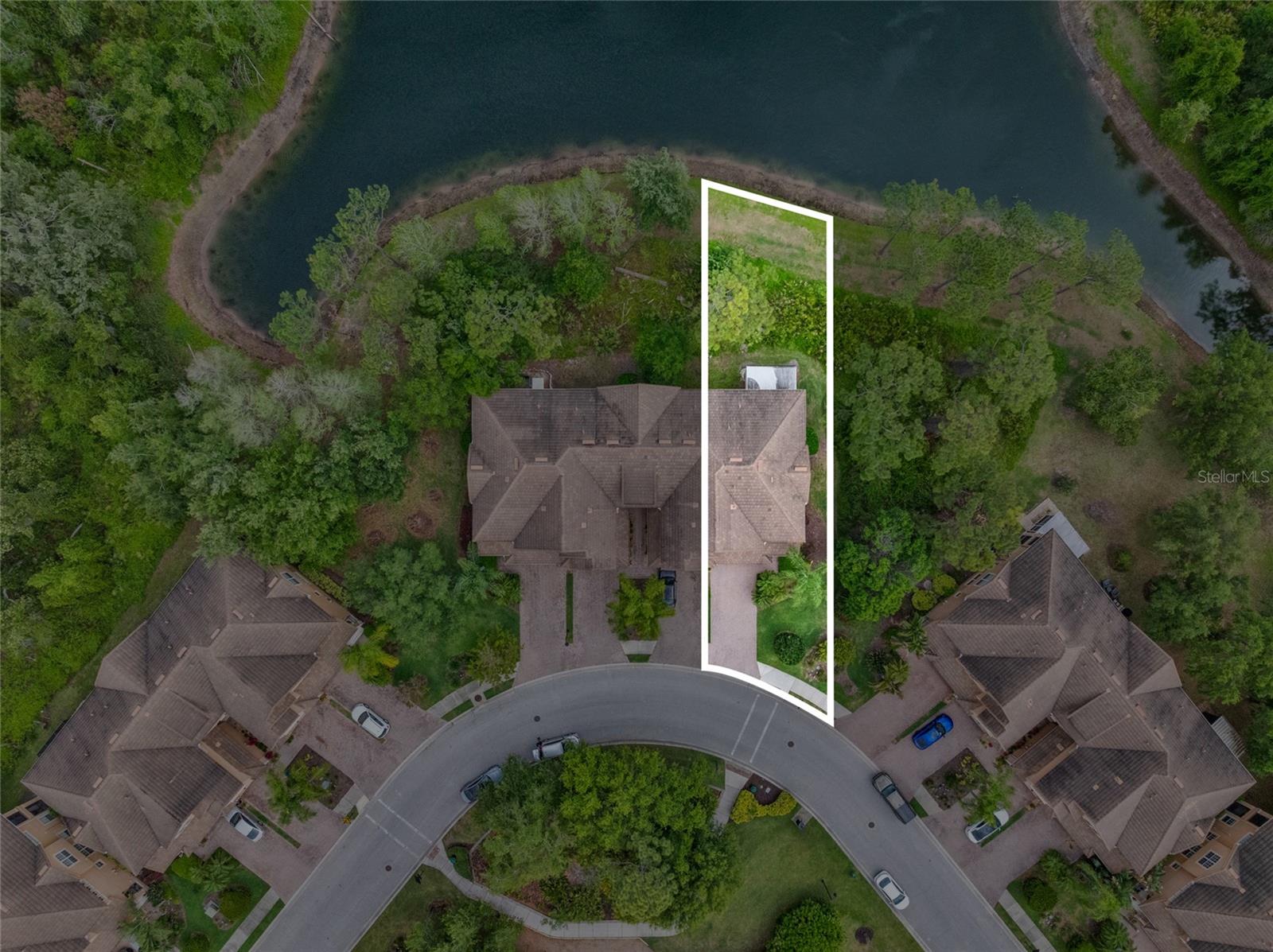 8204 VILLA GRANDE CT, SARASOTA, FL, 34243