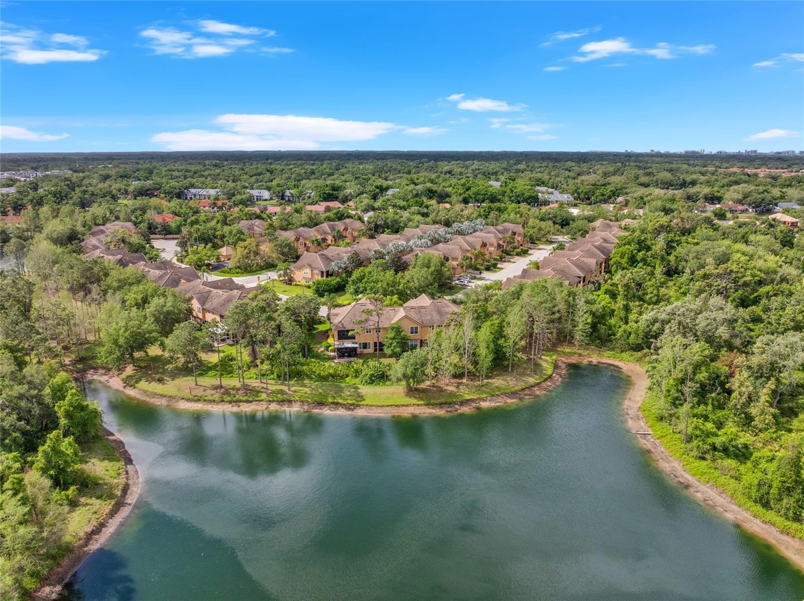 8204 VILLA GRANDE CT, SARASOTA, FL, 34243