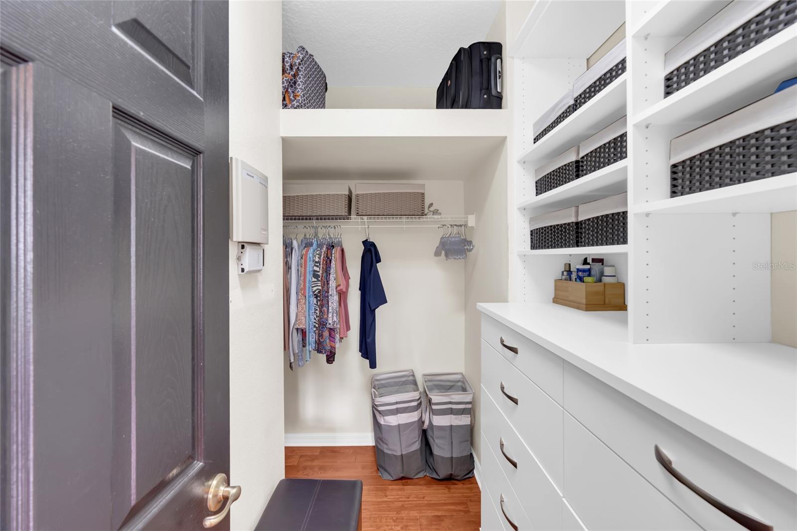 8204 VILLA GRANDE CT, SARASOTA, FL, 34243