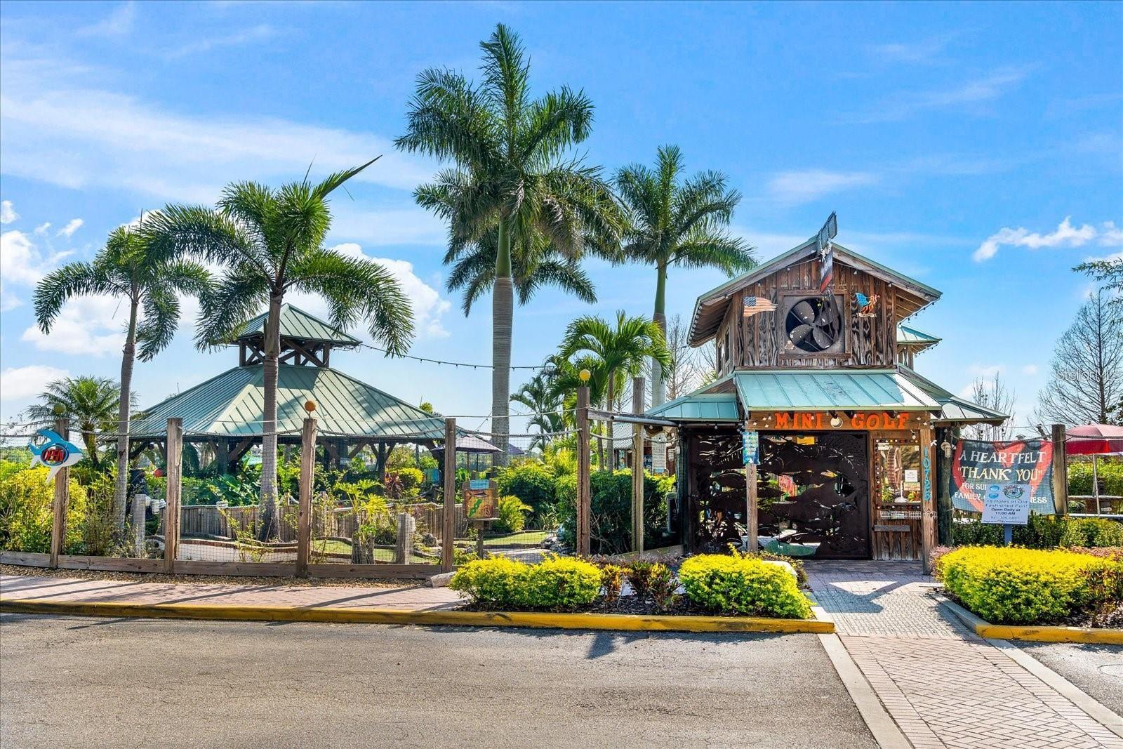 8204 VILLA GRANDE CT, SARASOTA, FL, 34243