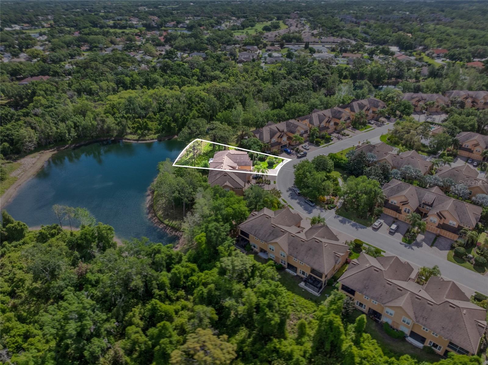 8204 VILLA GRANDE CT, SARASOTA, FL, 34243