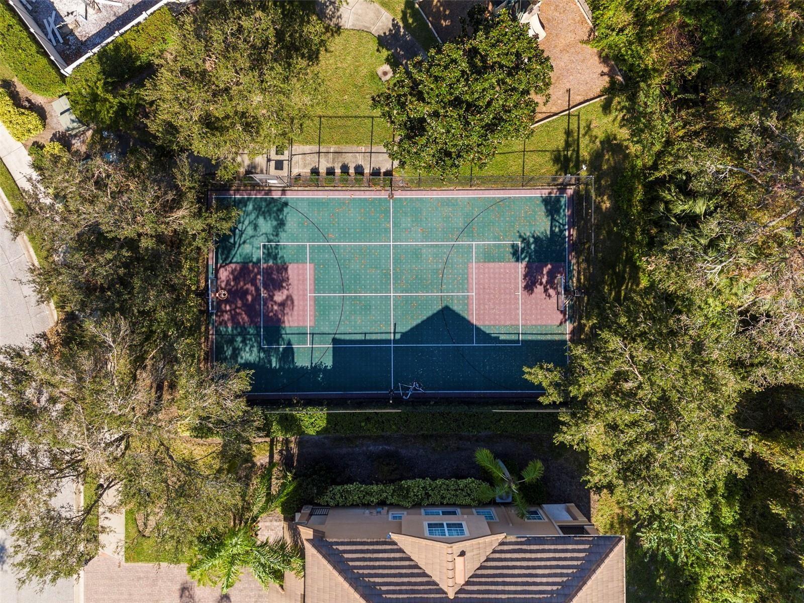 8204 VILLA GRANDE CT, SARASOTA, FL, 34243