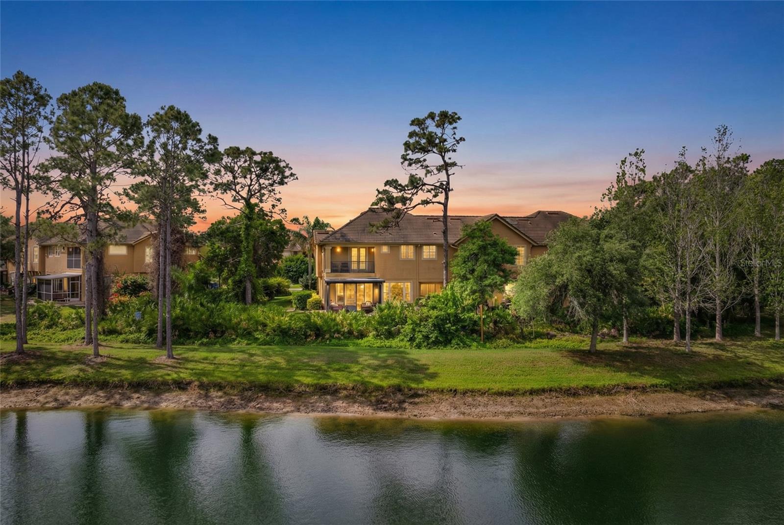 8204 VILLA GRANDE CT, SARASOTA, FL, 34243