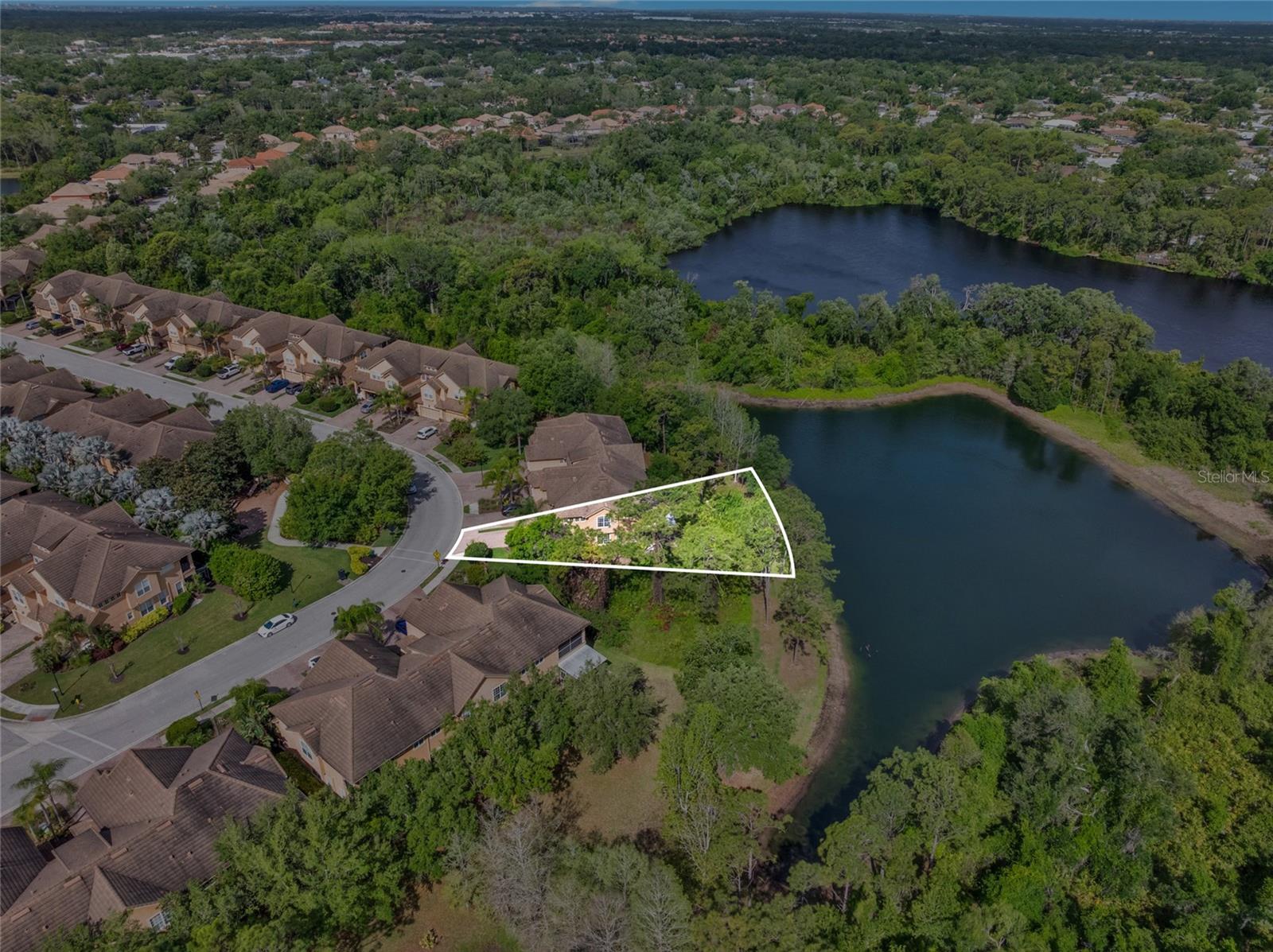 8204 VILLA GRANDE CT, SARASOTA, FL, 34243