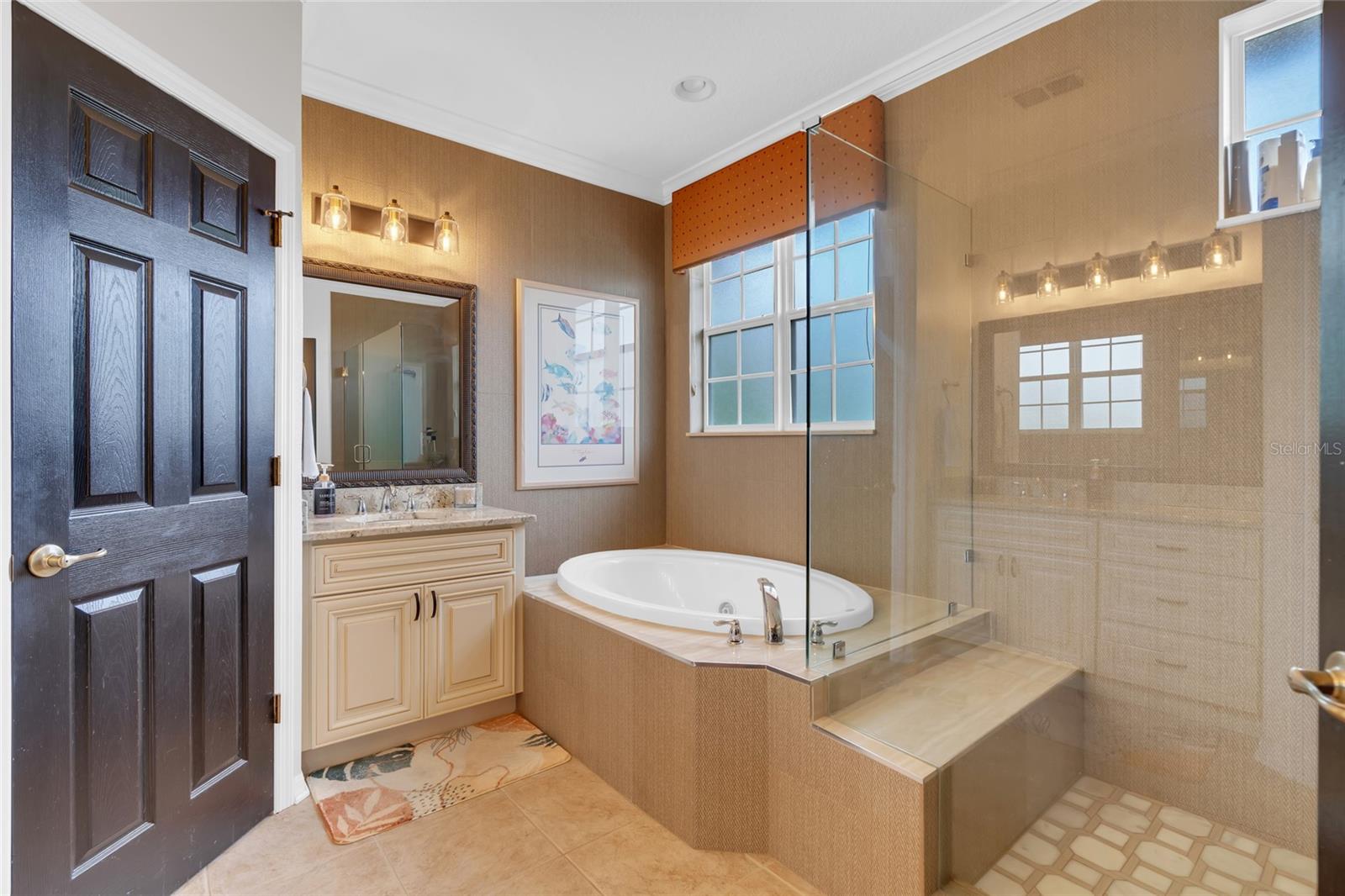 8204 VILLA GRANDE CT, SARASOTA, FL, 34243