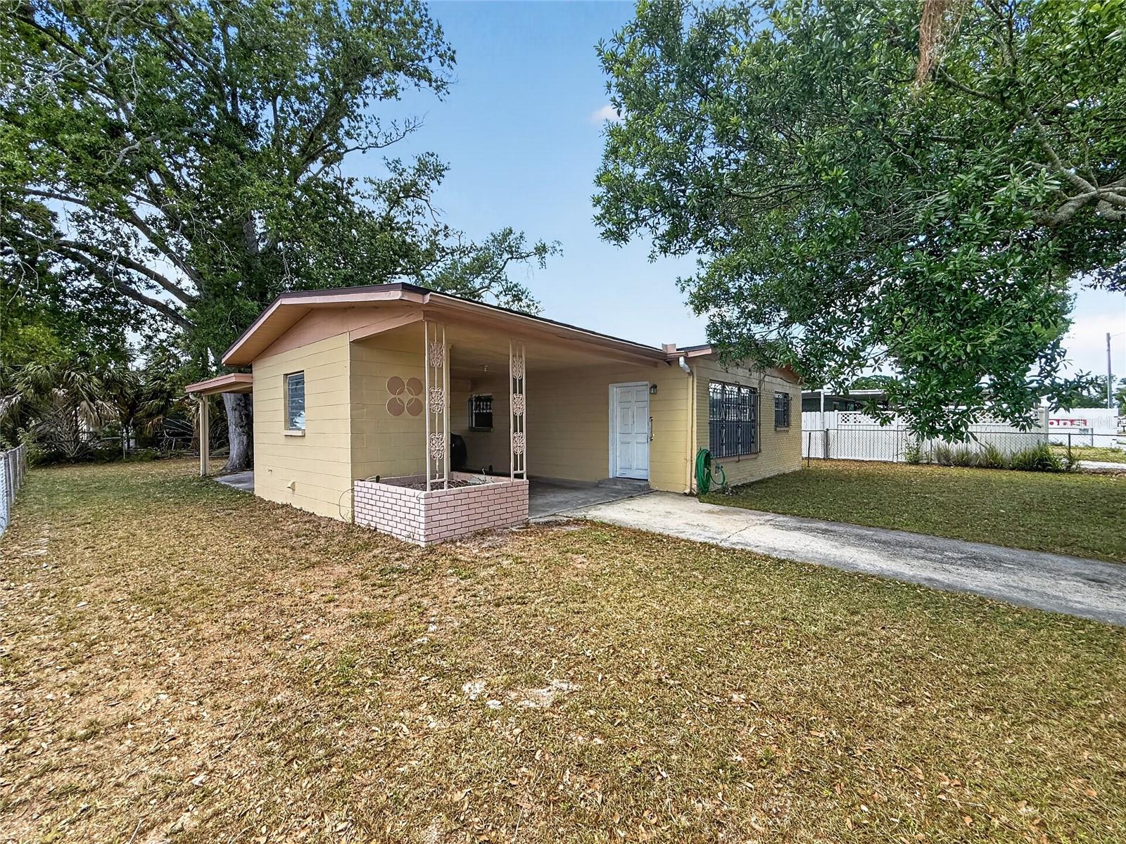 6202 N HALE AVE, TAMPA, FL, 33614