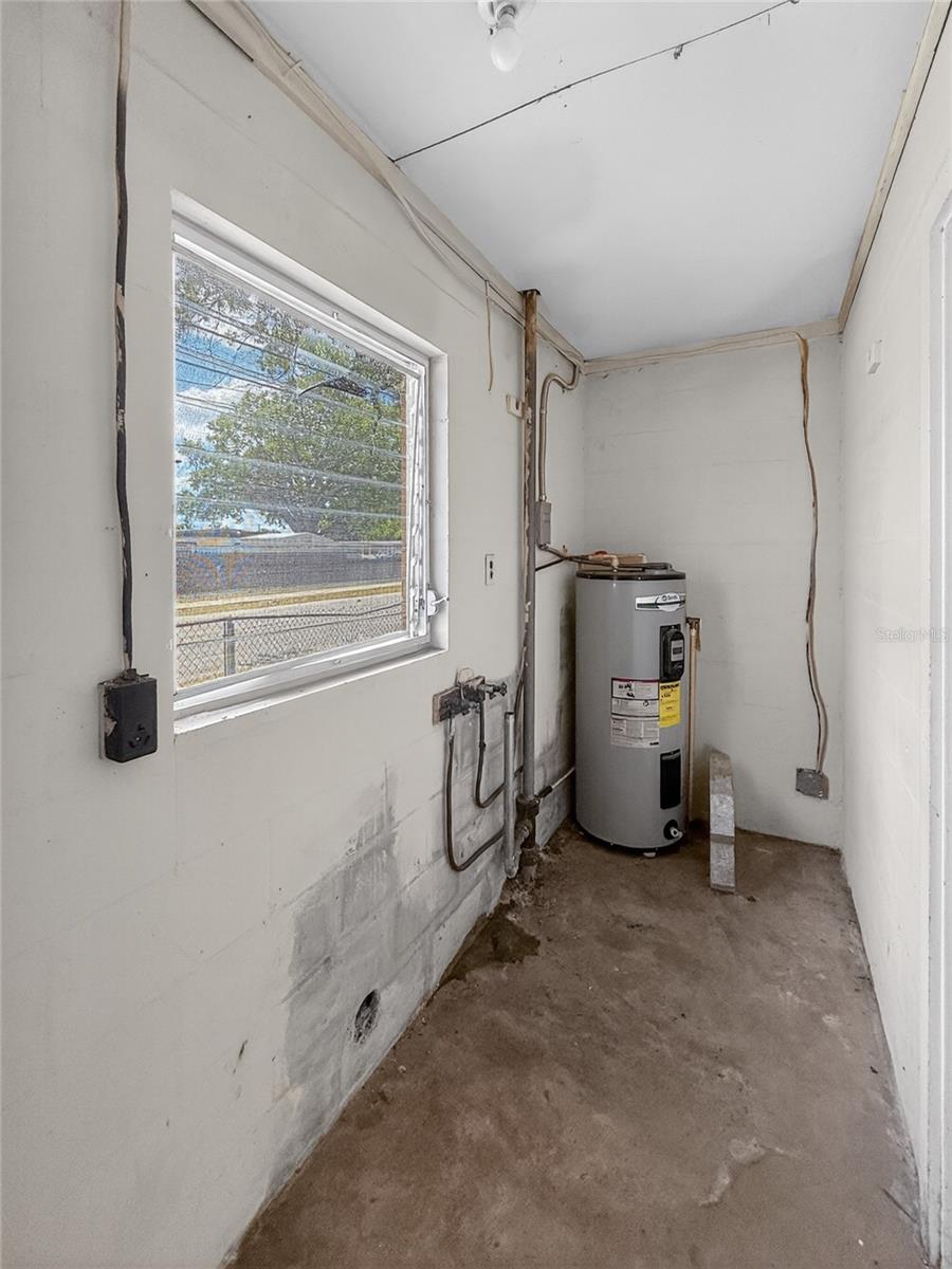 6202 N HALE AVE, TAMPA, FL, 33614