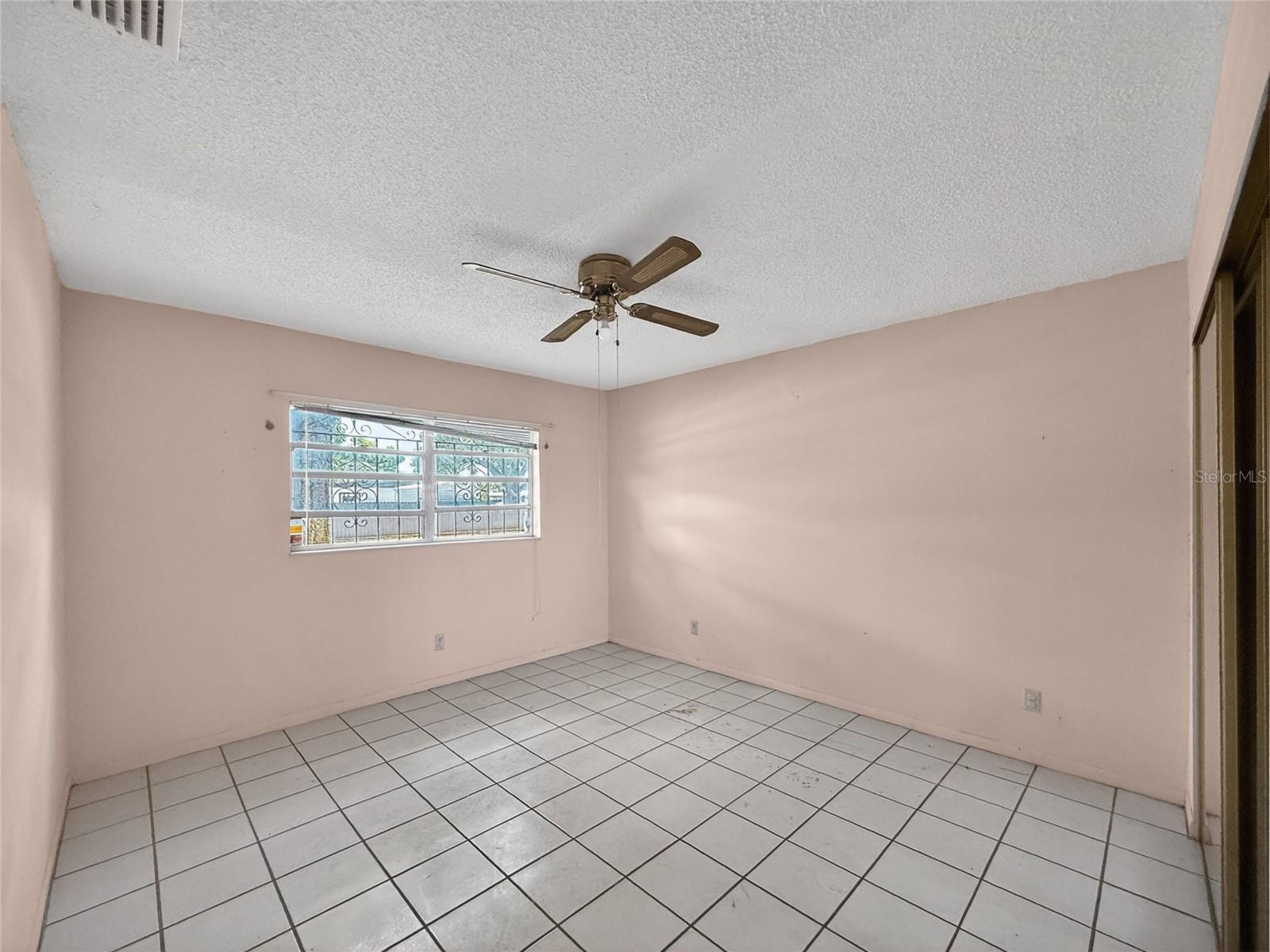 6202 N HALE AVE, TAMPA, FL, 33614