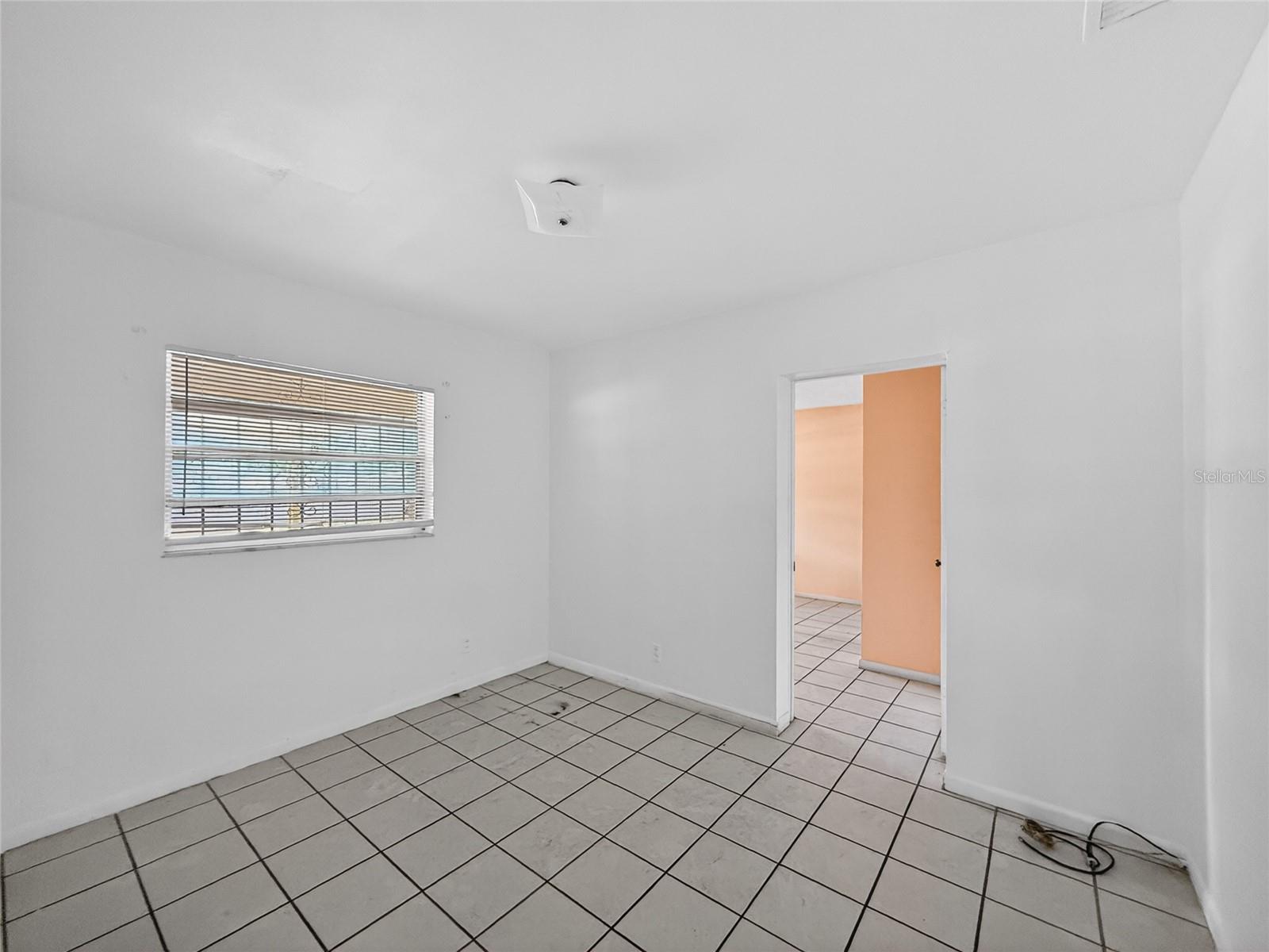 6202 N HALE AVE, TAMPA, FL, 33614