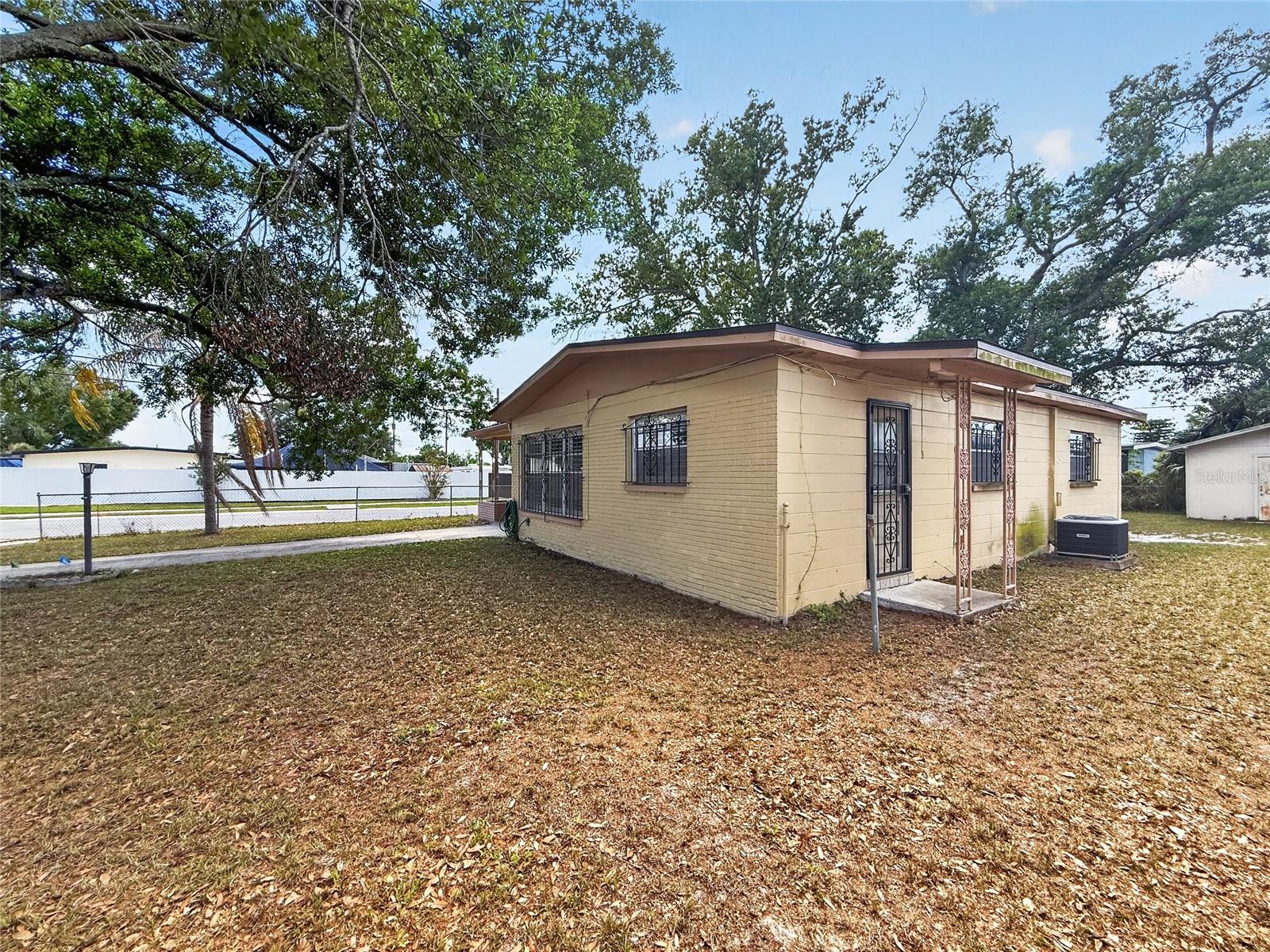 6202 N HALE AVE, TAMPA, FL, 33614