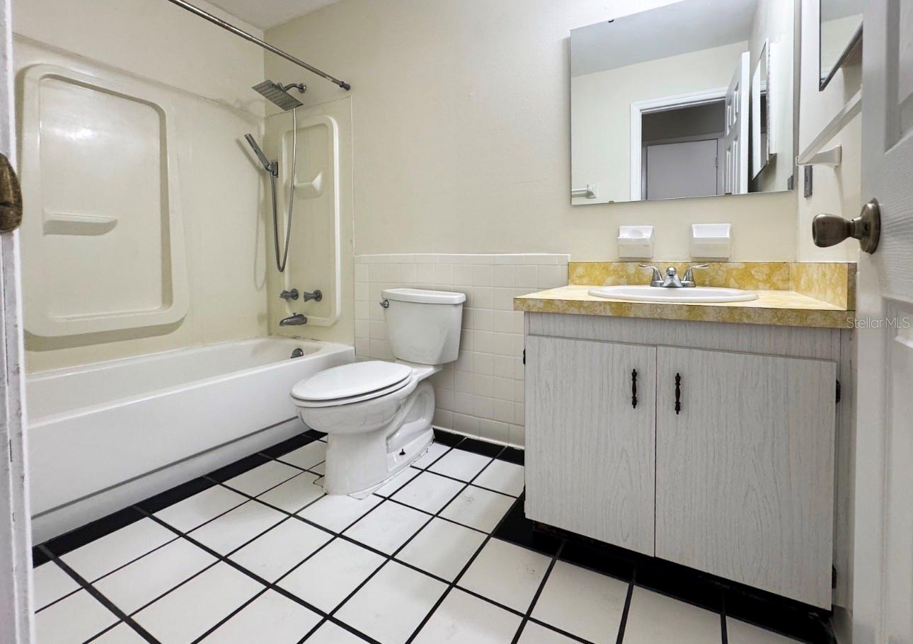 7211 ORANGE WAY, LAKELAND, FL, 33810