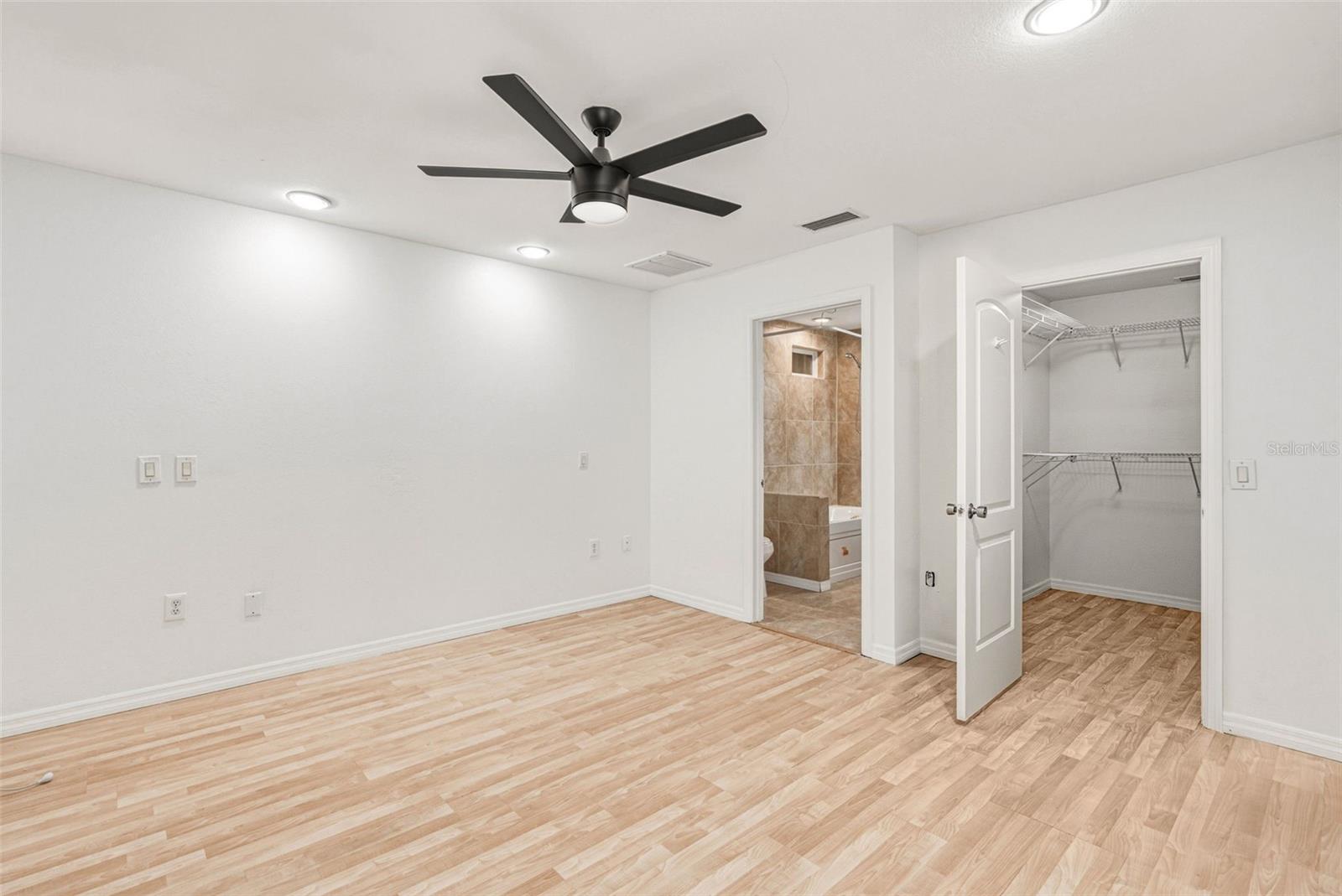 20021 BEHAN CT, PORT CHARLOTTE, FL, 33952