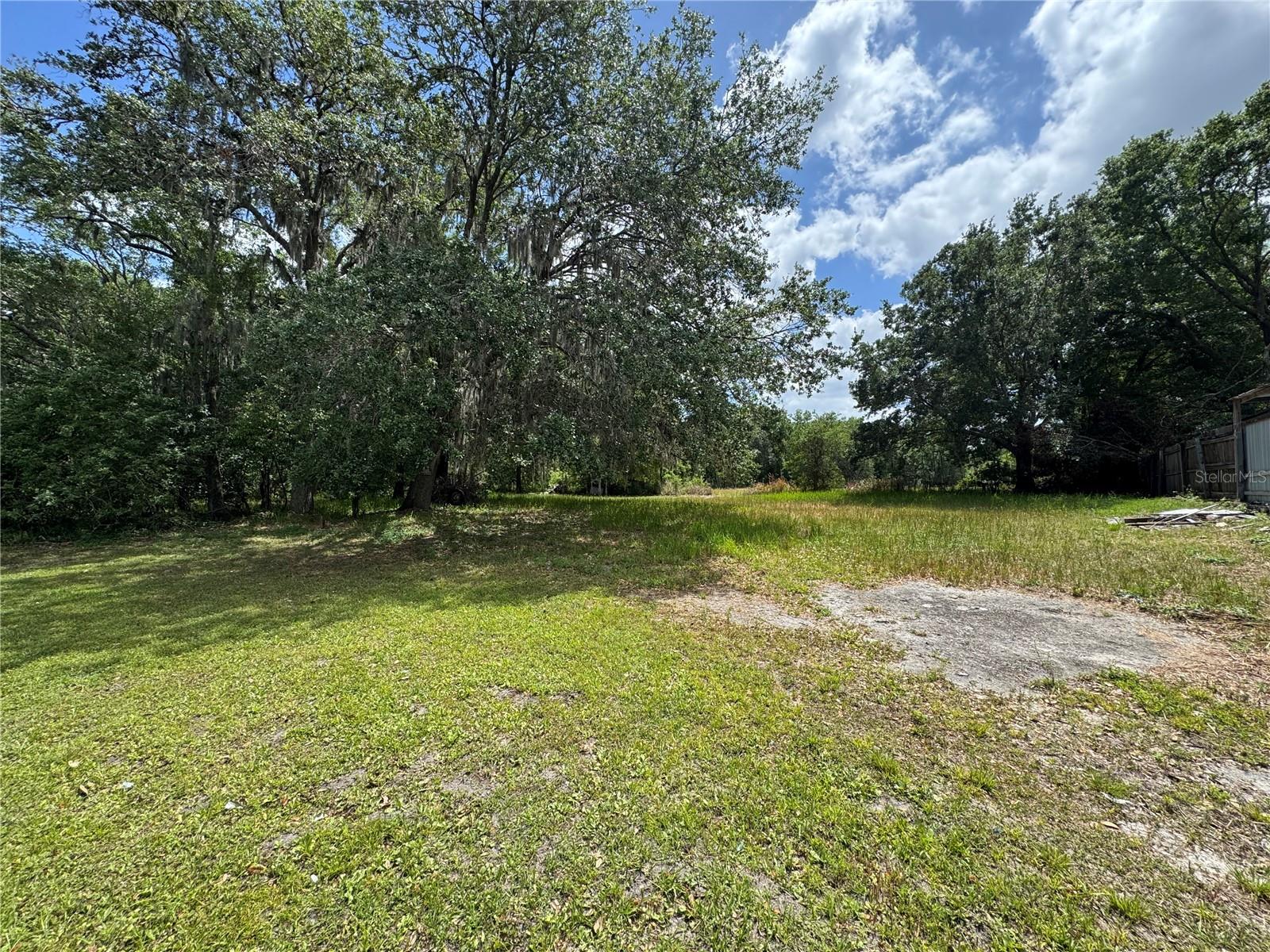 2424 CRYSTAL HILLS LOOP E, LAKELAND, FL, 33801