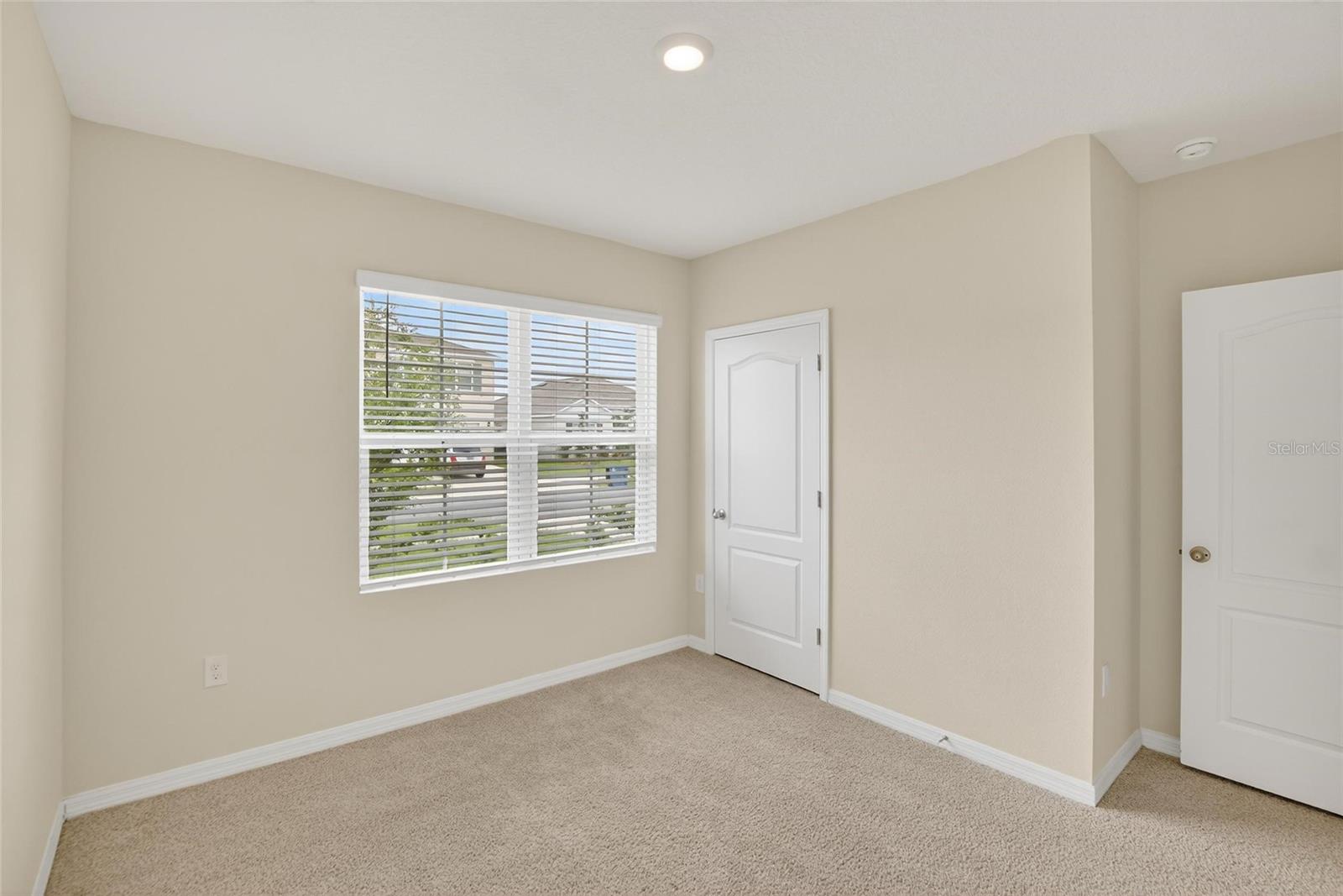 820 SUN BURST RD, WINTER HAVEN, FL, 33880