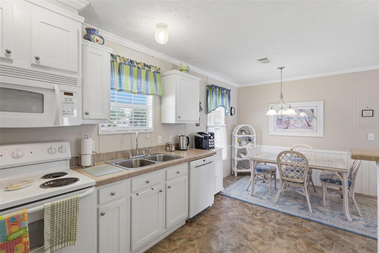 373 DOLORES BLVD, DELAND, FL, 32724