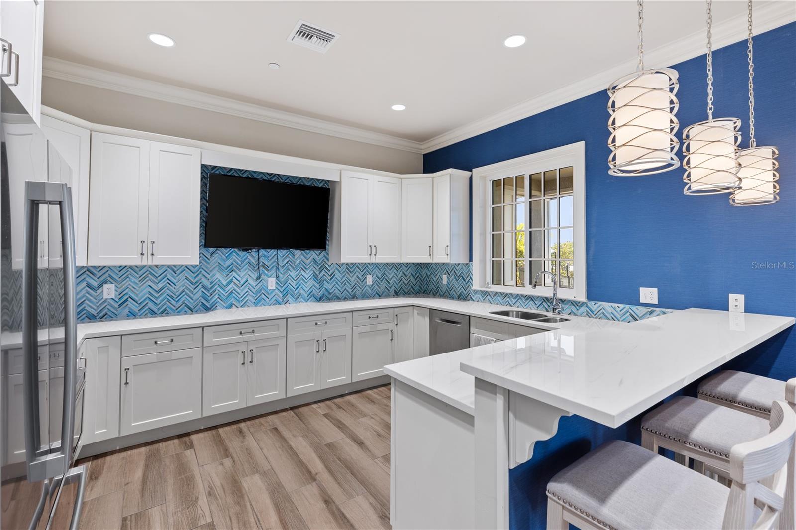 2121 6TH ST E, PALMETTO, FL, 34221