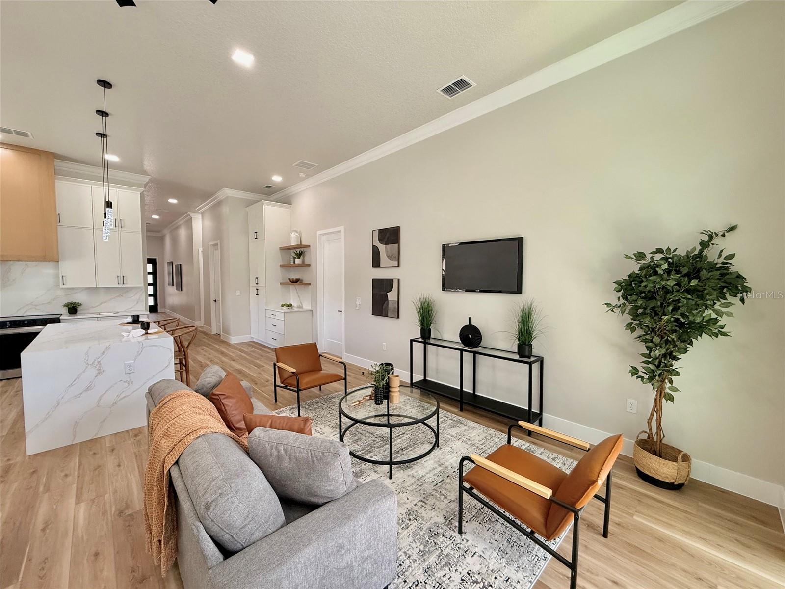 5637 MARINELL DR, ORLANDO, FL, 32809