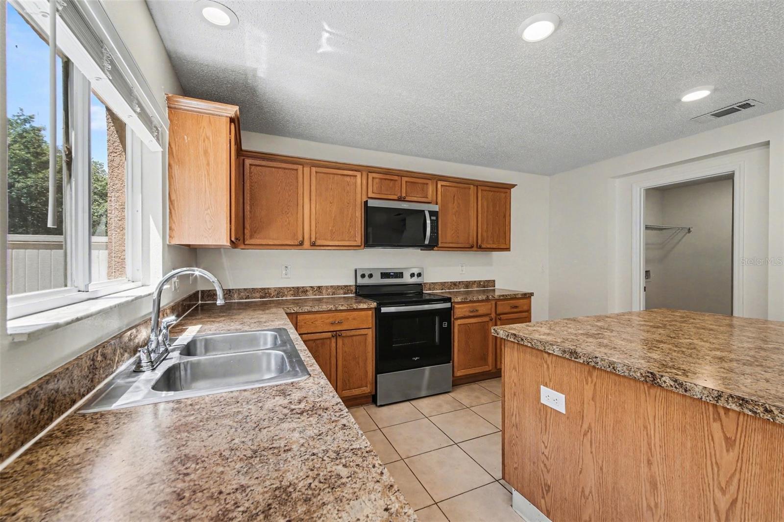 16832 GOLD STAR CT, CLERMONT, FL, 34714