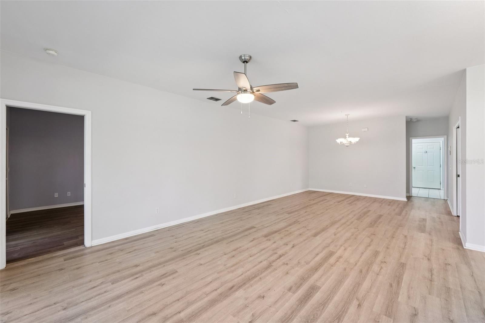 14590 GLEN COVE DR #401, FORT MYERS, FL, 33919