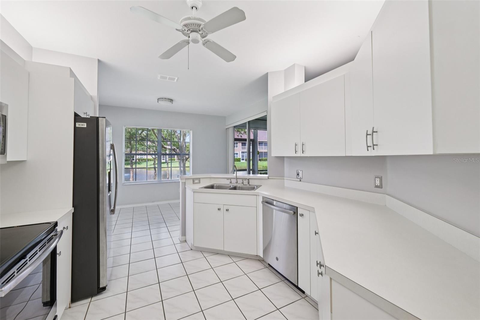 14590 GLEN COVE DR #401, FORT MYERS, FL, 33919