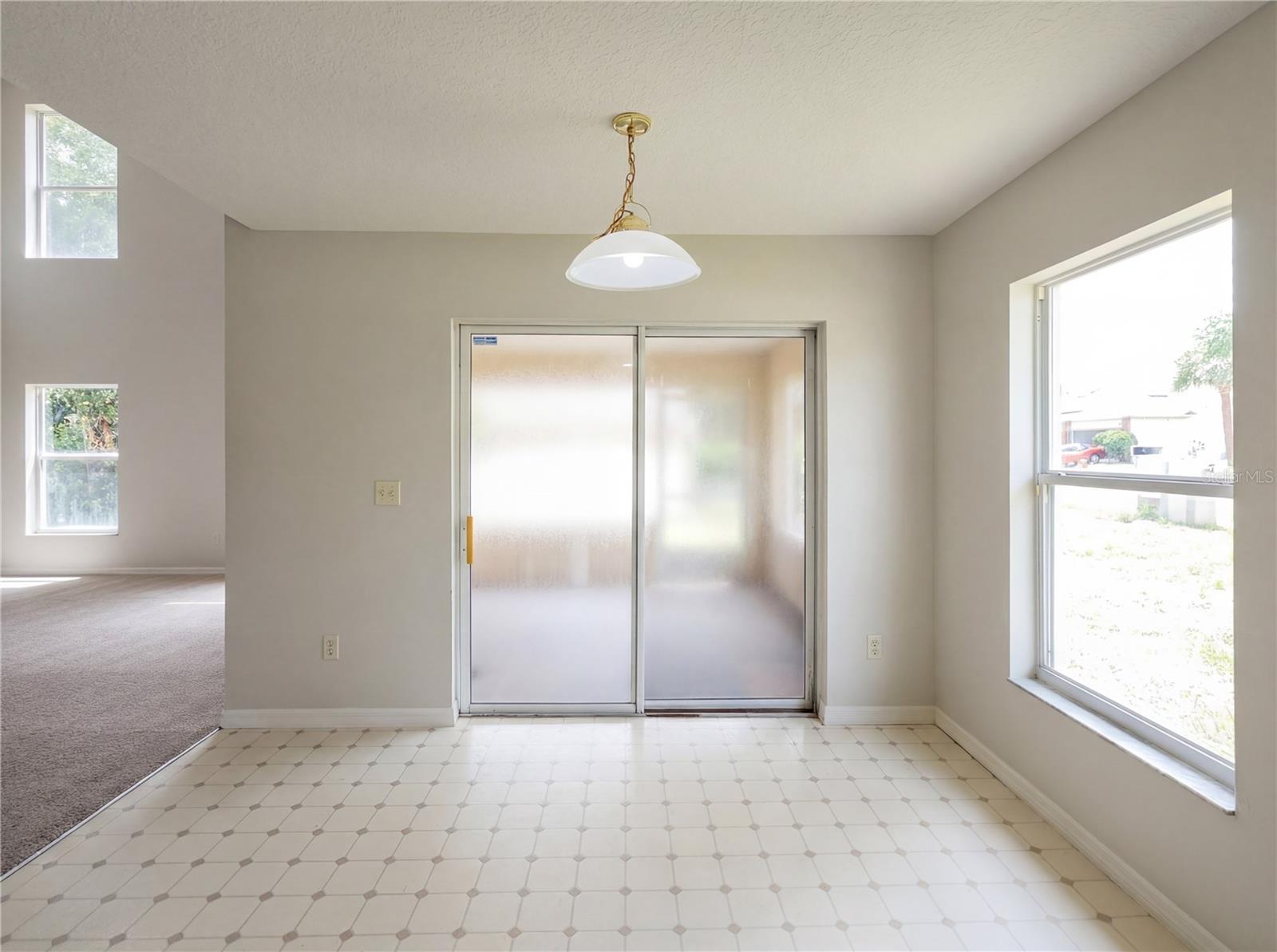 1021 DEKLEVA DR, APOPKA, FL, 32712