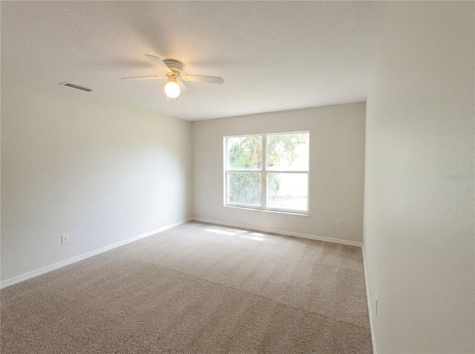 1021 DEKLEVA DR, APOPKA, FL, 32712