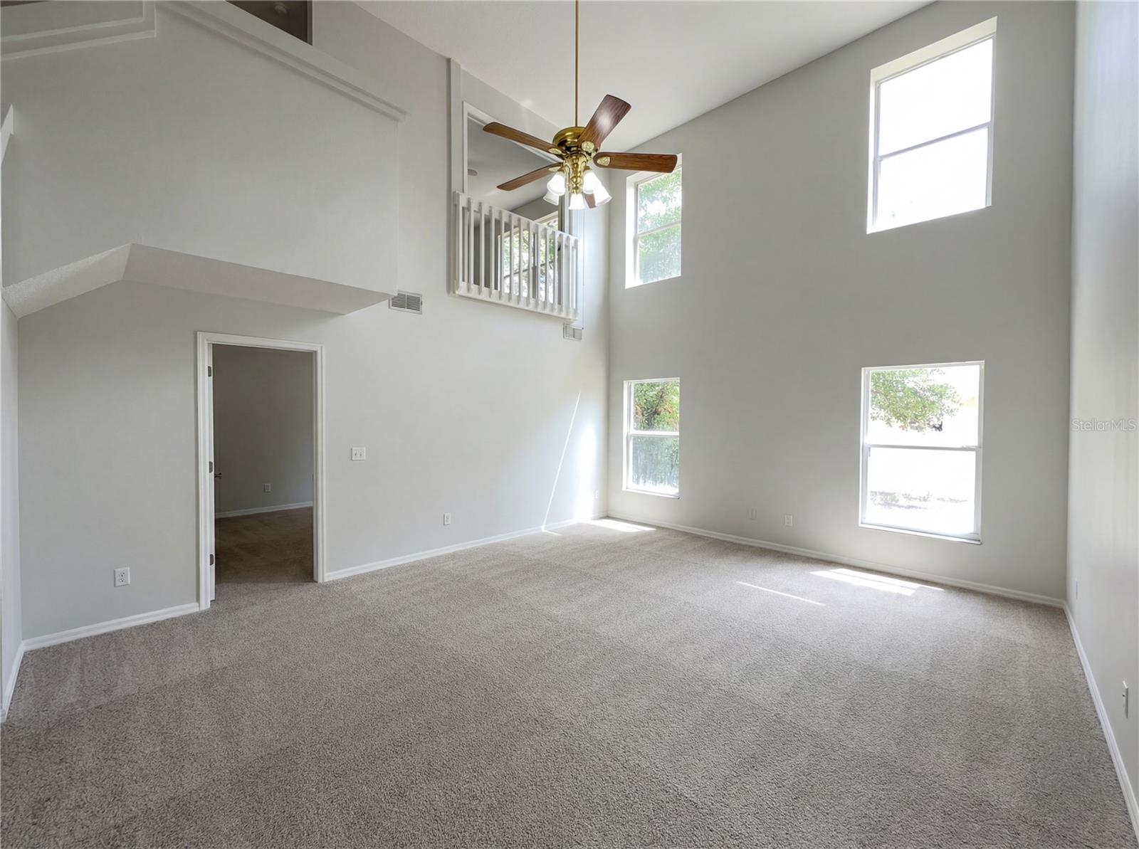 1021 DEKLEVA DR, APOPKA, FL, 32712