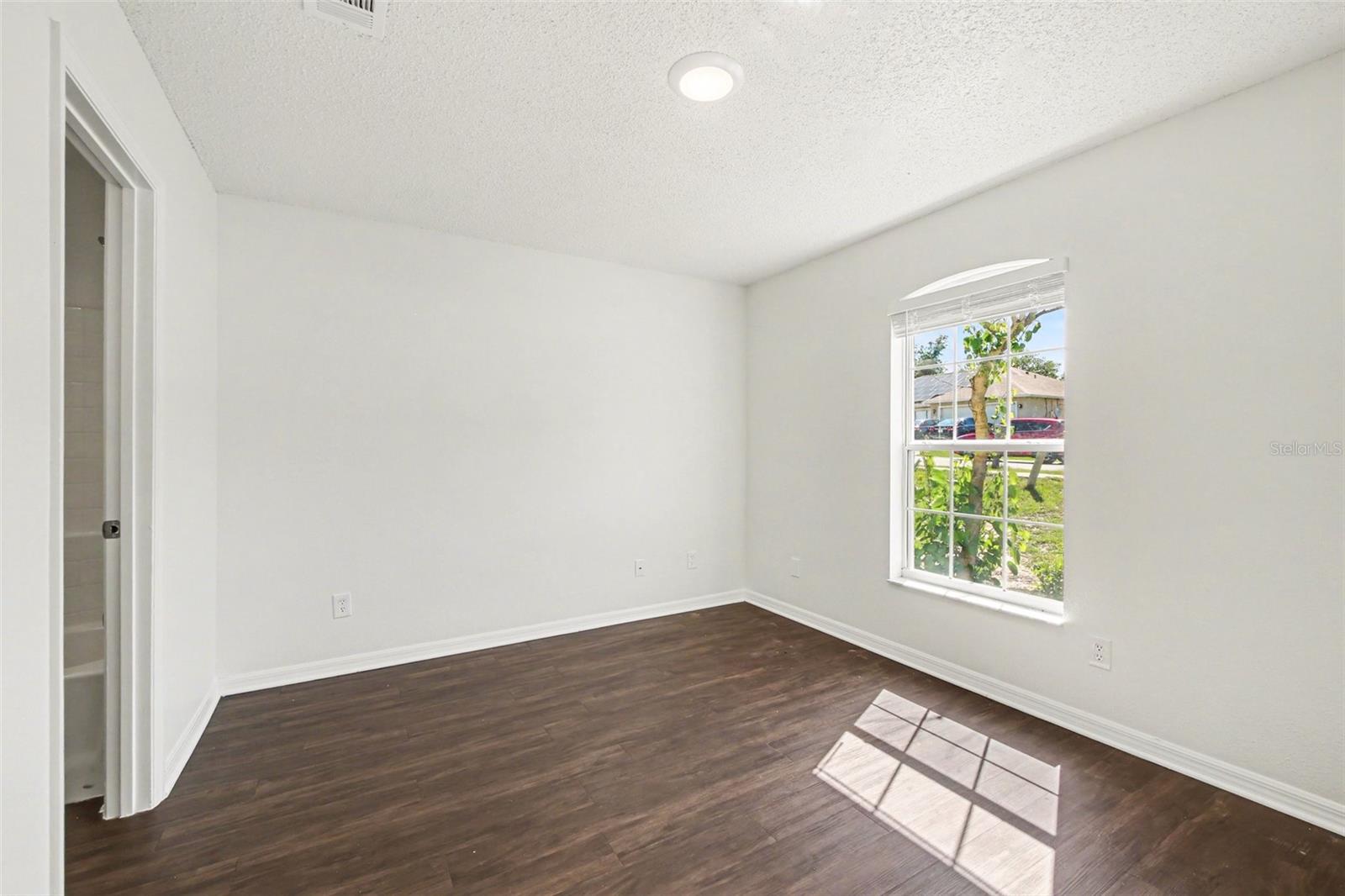 1011 BLUEGRASS DR, GROVELAND, FL, 34736