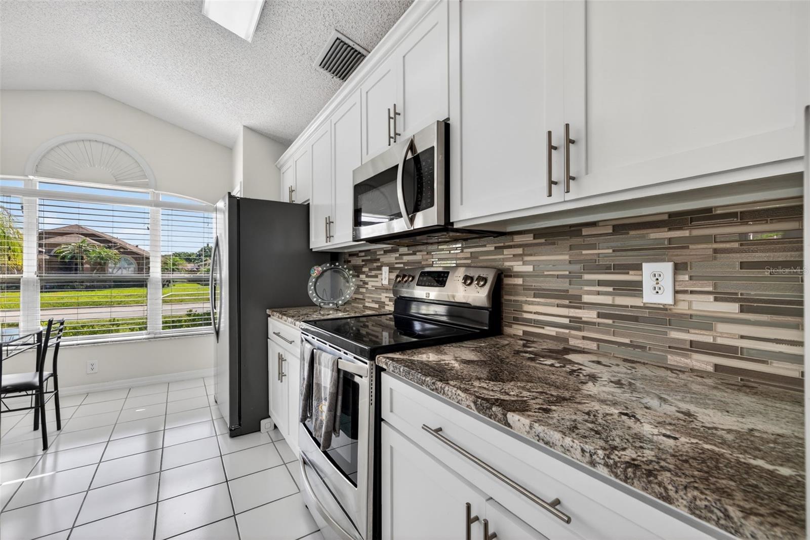 8525 HEYWARD RD, TAMPA, FL, 33635