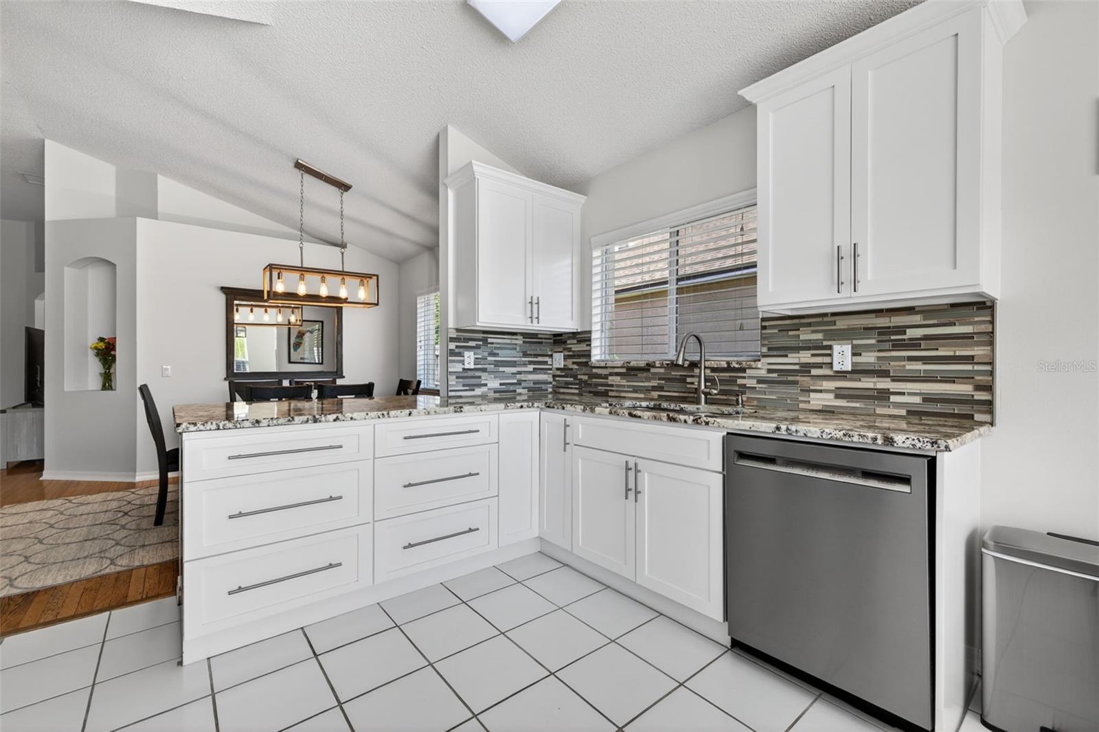 8525 HEYWARD RD, TAMPA, FL, 33635